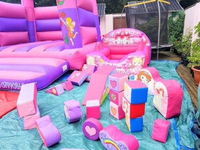 ball-pits-for-girls-Swansea