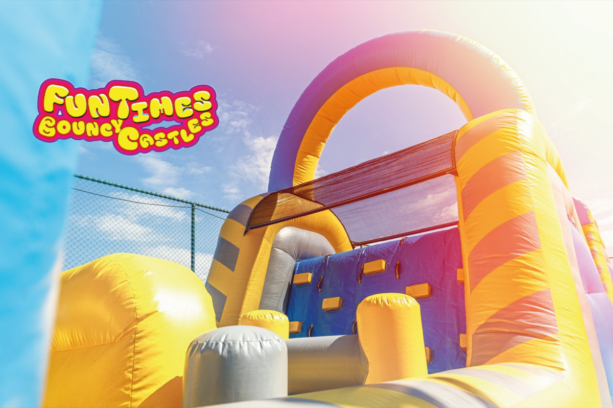 inflatable castle hire for childrens party in Pembrokeshire inflatable castle hire for childrens party in Pembrokeshire