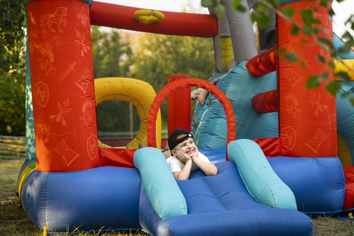 Where to hire a bouncy castle near me Where to hire a bouncy castle near me